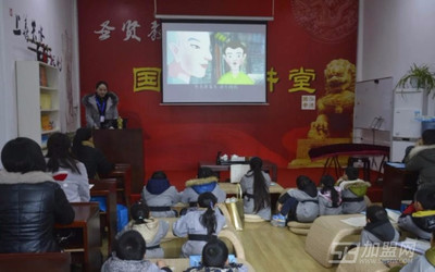 泓德國學(xué)加盟 傳承文化，成就夢想